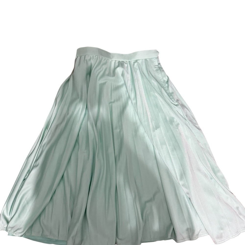 Elegant Mint Green Pleated Skirt